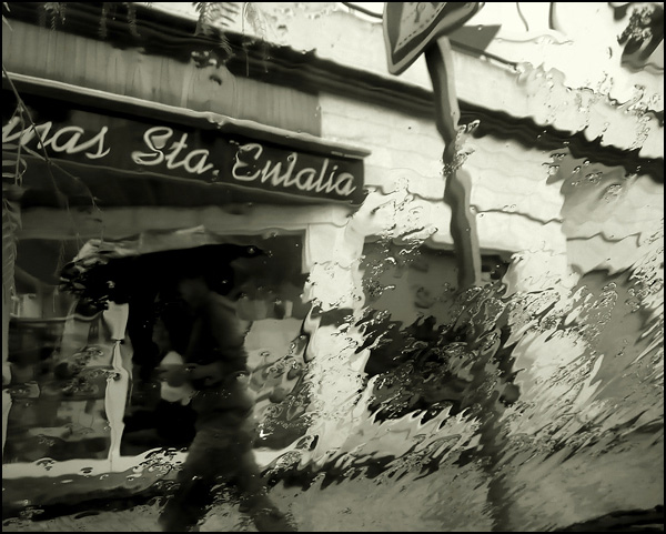 Pluie - Ariane Canta-Brejnik Pluie - Ariane Canta-Brejnik