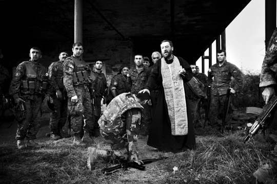 © Wojciech Grzedzinksi, courtesy of Sony World Photography Awards 2009 © Wojciech Grzedzinksi, courtesy of Sony World Photography Awards 2009