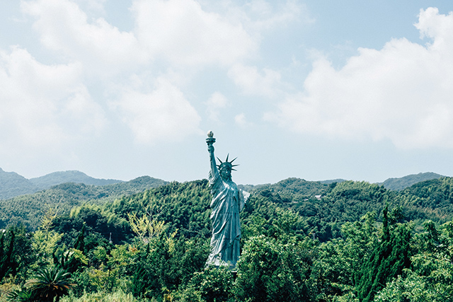 ALEXIS CLERC • série Une saison au Japon,  Lost Freedom • Île Awaji, Japon, 2015