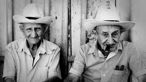 Concours "Le monde en 100 vies•âges" : les résultats • 4/10 Concours "Le monde en 100 vies•âges" : les résultats • 4/10