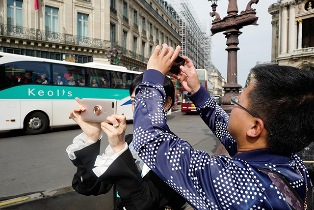 Votez pour la série "Droit à l'image" de Cédric Roux aux Zooms 2018 du Salon de la Photo