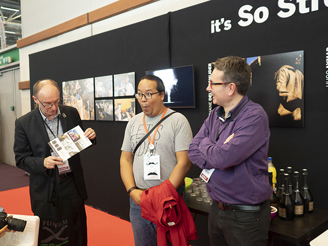 Remise des prix de l'exposition it's So Street organisée par Compétence Photo, en partenariat avec Fujifilm, Art Photo Lab et Asus France