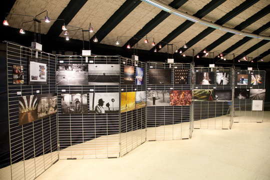 La Correspondance Visuelle est exposée au Centre Culturel de Riedisheim, un lieu où sont également présentées plus d'un millier de photographies venant du monde entier. © Compétence Photo