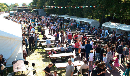 La fête des Chênes Verts au Chesnay.