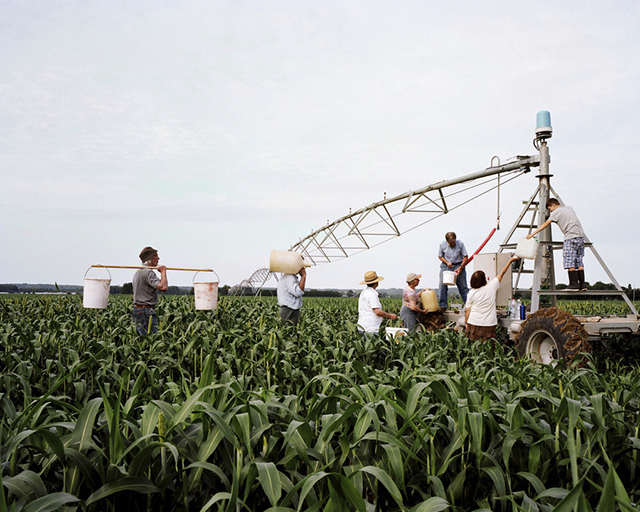 La dystopie agricole d’Alexa Brunet s’expose au festival photo Les Photaumnales (3/3) La dystopie agricole d’Alexa Brunet s’expose au festival photo Les Photaumnales (3/3)