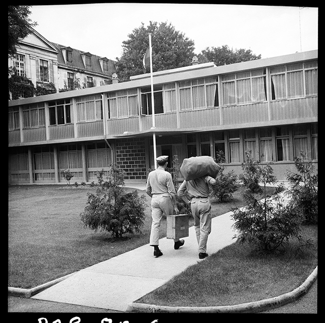 Quand Raymond Depardon faisait son service militaire… photographique Quand Raymond Depardon faisait son service militaire… photographique