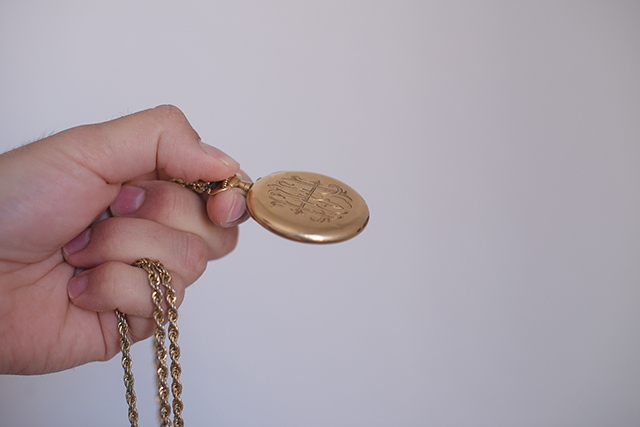 Les dessous de la mise en scène • volet n°5 • Combinez des éléments aux échelles différentes grâce à Julie de Waroquier Les dessous de la mise en scène • volet n°5 • Combinez des éléments aux échelles différentes grâce à Julie de Waroquier