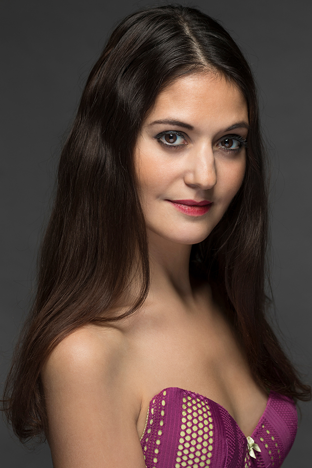 Vanessa, jeune modèle de 36 ans, nous a quittés Vanessa, jeune modèle de 36 ans, nous a quittés