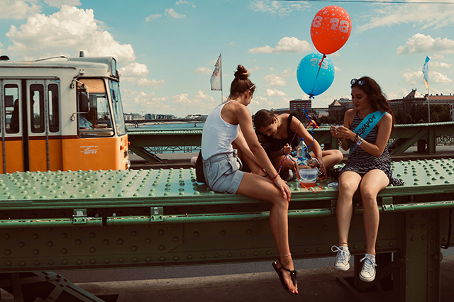 Semaine 1 • Les 3 lauréats Vive la vie ! dans la catégorie Couleur