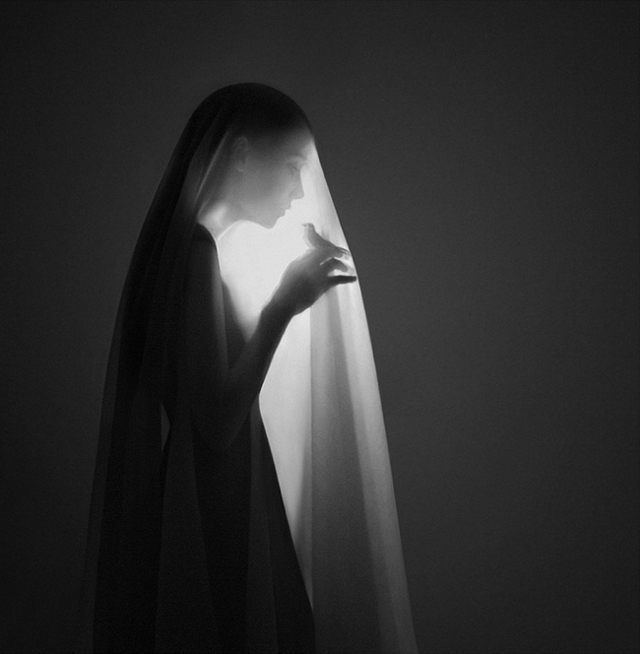 Escape from reality • Noell S. Oszvald (série)