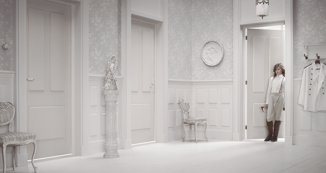 Dusk & Dawn © Erwin Olaf - Tous droits réservés Dusk & Dawn © Erwin Olaf - Tous droits réservés