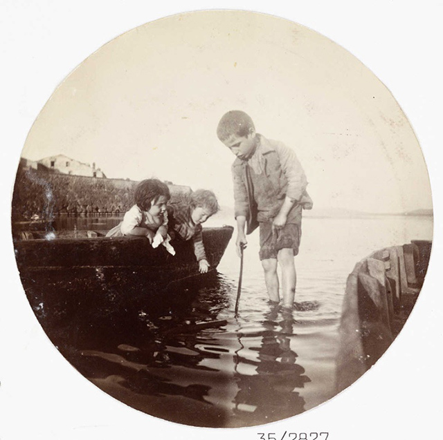 Des clichés du XIXe siècle réalisés par les premiers photographes amateurs Des clichés du XIXe siècle réalisés par les premiers photographes amateurs