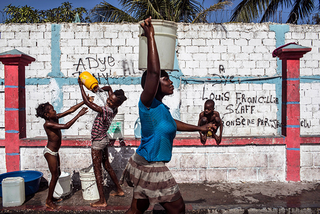 Photographie de l'Année édition 2014 - © Corentin Fohlen