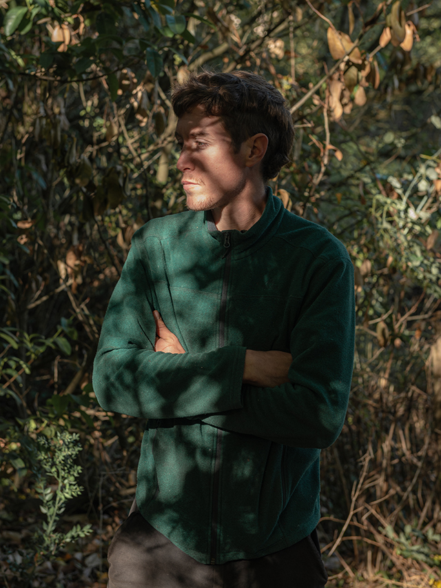 Votez pour la série "Résurgence" d'Alexis Pichot aux Zooms 2024 du Salon de la Photo Votez pour la série "Résurgence" d'Alexis Pichot aux Zooms 2024 du Salon de la Photo
