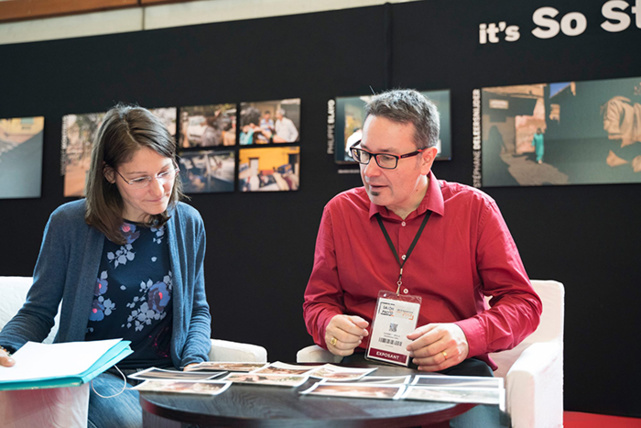 Lectures de portfolio à la Journée Portes Ouvertes d'Art Photo Lab