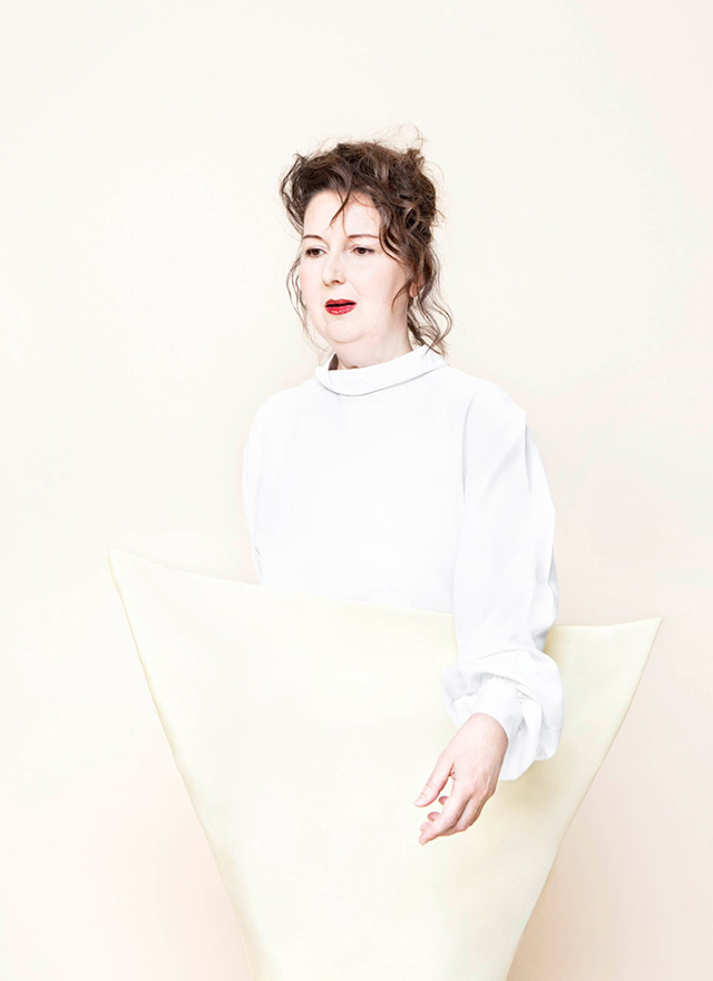 Laura Bonnefous, premier prix de l'édition 2015 du Prix Picto de la Mode Laura Bonnefous, premier prix de l'édition 2015 du Prix Picto de la Mode