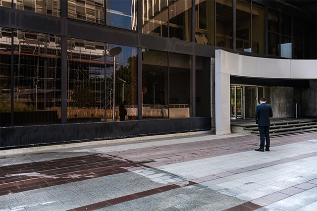 De la tragédie urbaine à la comédie humaine, Laurent Lavergne se nourrit de quiproquos en plein air De la tragédie urbaine à la comédie humaine, Laurent Lavergne se nourrit de quiproquos en plein air