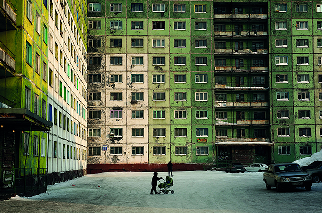 Le Festival Photo La Gacilly expose le grand froid venu de l'Est Le Festival Photo La Gacilly expose le grand froid venu de l'Est