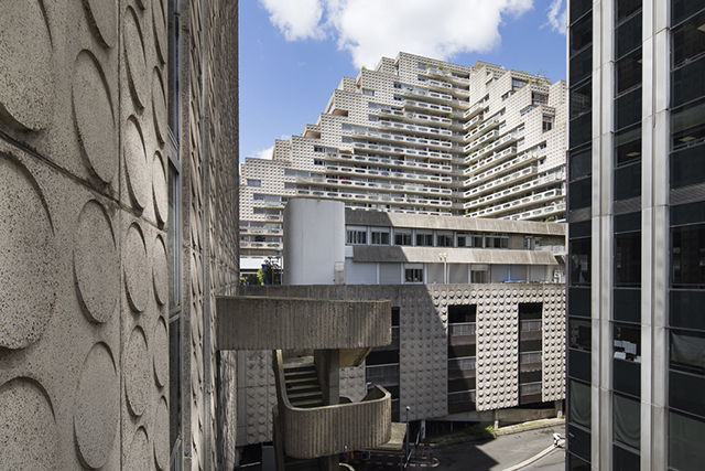 Omniprésence ou absence urbaine, face à face entre les photographes Lucie Jean et Alexis Paoli Omniprésence ou absence urbaine, face à face entre les photographes Lucie Jean et Alexis Paoli