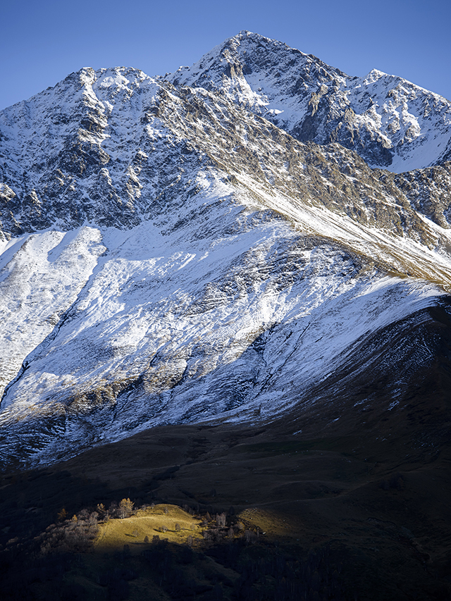 En novembre, profitez des teintes orangées en montagne grâce à Jérôme Obiols