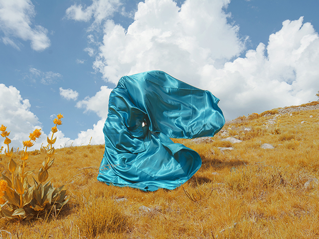 Tissue and bones • épisode 8 : Le jour le plus long • La série photographique racontée par Anne-Laure Etienne