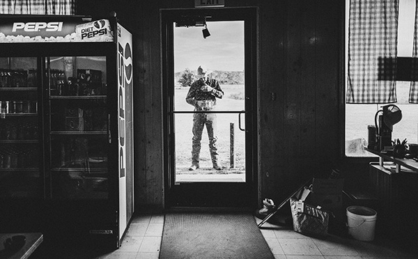 Shit, shower, and shave • acte 4 : 3h10 pour Yuma • La série photographique racontée par Alain Licari