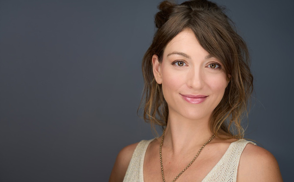 Le portrait de dirigeant : comment Gabriel GORGI redéfinit les codes de l’image corporate à Paris