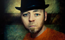 Orange mecelephantman • Gaël Hollard Orange mecelephantman • Gaël Hollard