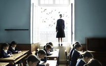 La fenêtre IV • Philippine Chauvin La fenêtre IV • Philippine Chauvin