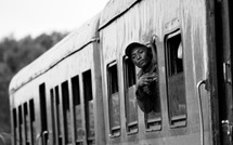 E pericoloso sporgersi • Frédéric Briois E pericoloso sporgersi • Frédéric Briois