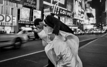 Le plus beau jour de sa vie à l'état brut, selon le photographe Philippe Dollo Le plus beau jour de sa vie à l'état brut, selon le photographe Philippe Dollo