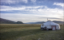 Mongolie : sur les traces des nomades, par Rémi Chapeaublanc (publié dans Compétence Photo Voyage)