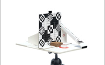 Téléchargez le gabarit du bricolage "Fabriquez une mire de calibrage autofocus" - Compétence Photo n°84 Téléchargez le gabarit du bricolage "Fabriquez une mire de calibrage autofocus" - Compétence Photo n°84