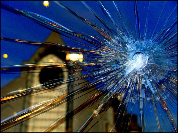 20110329214314_eglise_reflet.jpg 20110329214314_eglise_reflet.jpg