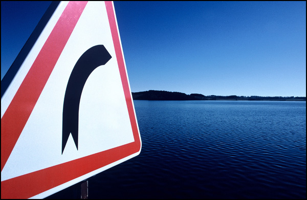 20110329235444_virage_a_droite.jpg 20110329235444_virage_a_droite.jpg