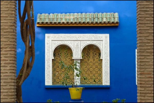 20110330154609_cyan2.jpg 20110330154609_cyan2.jpg