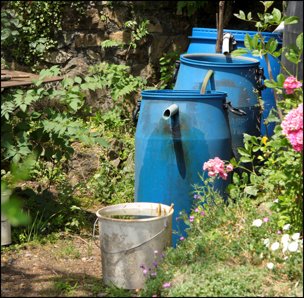 20110330220258_futs_reserve_d_eau_ternand_carre.jpg 20110330220258_futs_reserve_d_eau_ternand_carre.jpg