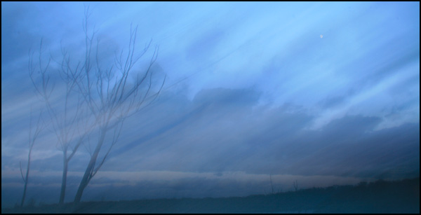 20110330234425_jyc_cyan2.jpg 20110330234425_jyc_cyan2.jpg