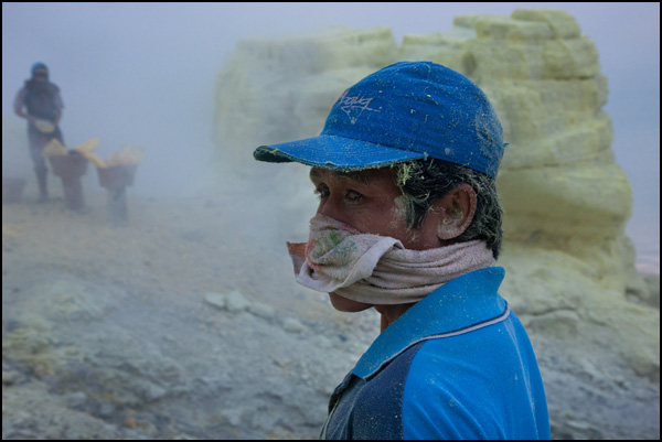 20110331135135_kawah_ijen_240.jpg 20110331135135_kawah_ijen_240.jpg