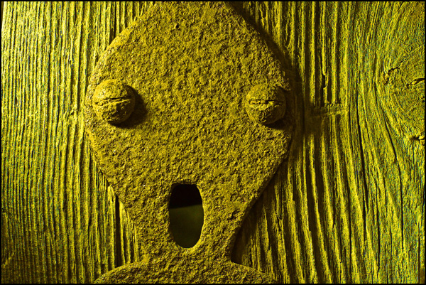 20110330001211__jaune_lockface.jpg 20110330001211__jaune_lockface.jpg