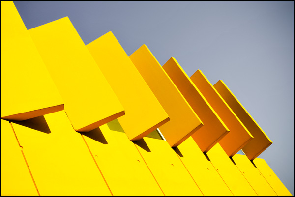 20110330221041_domino.jpg 20110330221041_domino.jpg