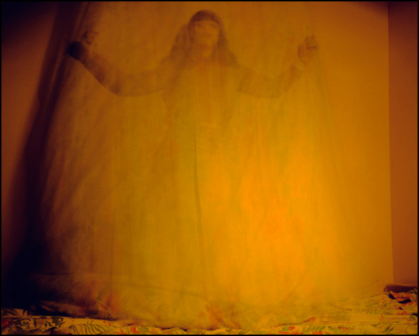 20110401005322_litdefait_jaune.jpg 20110401005322_litdefait_jaune.jpg