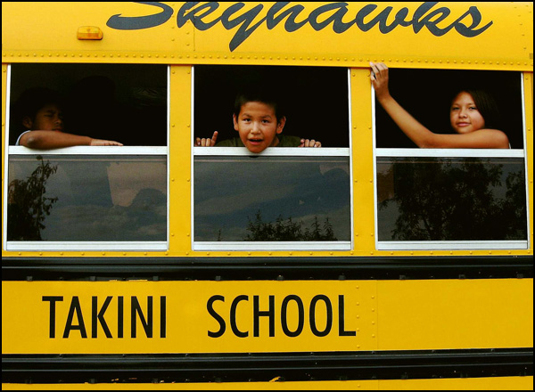 20110329210713_enfants_lakotas_a_takini.jpg 20110329210713_enfants_lakotas_a_takini.jpg