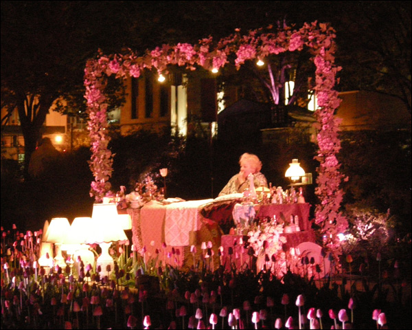 20110608051350_bienrose 20110608051350_bienrose