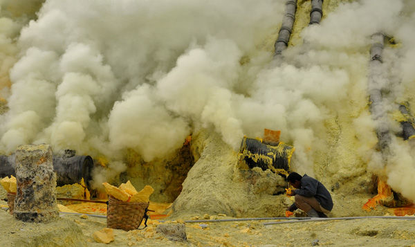 20120306092320_hell_of_kawa_ijen 20120306092320_hell_of_kawa_ijen
