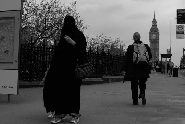 20120311100346_090418re_305r1 20120311100346_090418re_305r1