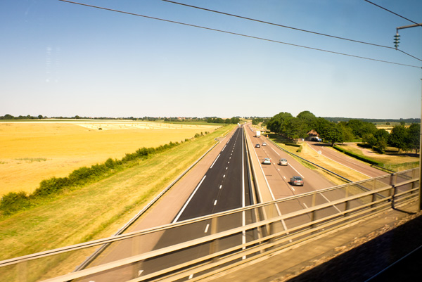 20120401171516_a_la_croisee_des_chemins 20120401171516_a_la_croisee_des_chemins