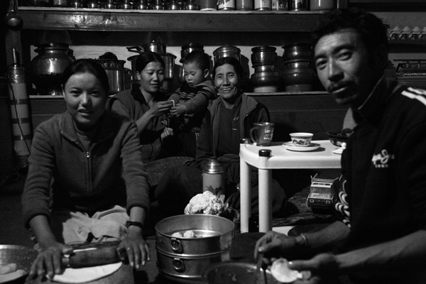 20120609180303_les_momos_vegetariens___kyagar___karakorum 20120609180303_les_momos_vegetariens___kyagar___karakorum