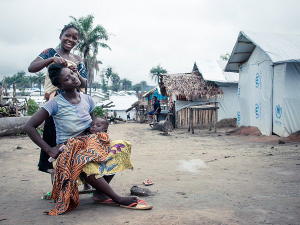 20120701202809_femmes,_obstinement 20120701202809_femmes,_obstinement