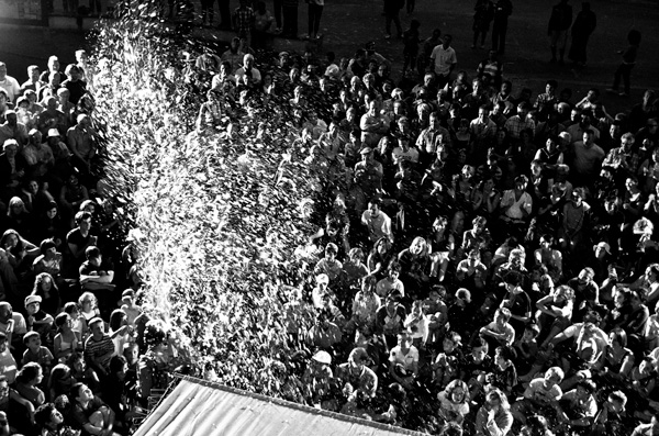 20120822195356_foule_position15 20120822195356_foule_position15